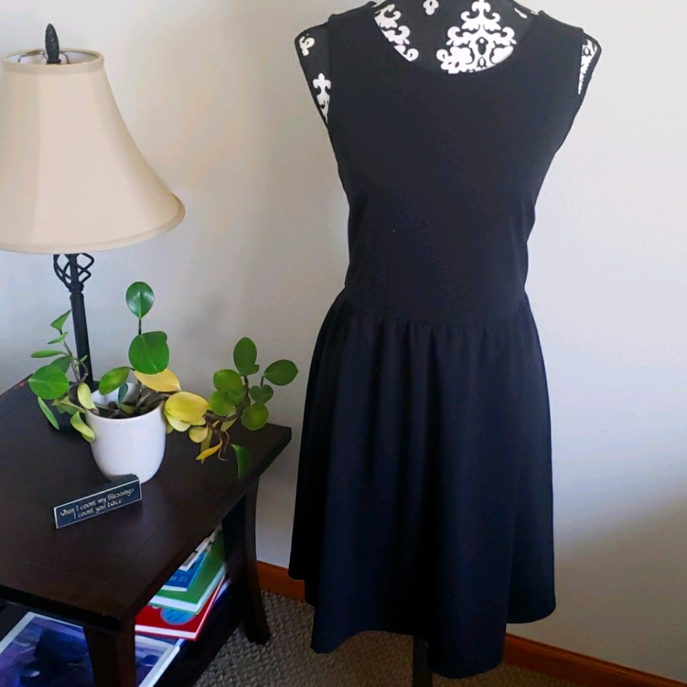 Sale!Black exposed zipper dress